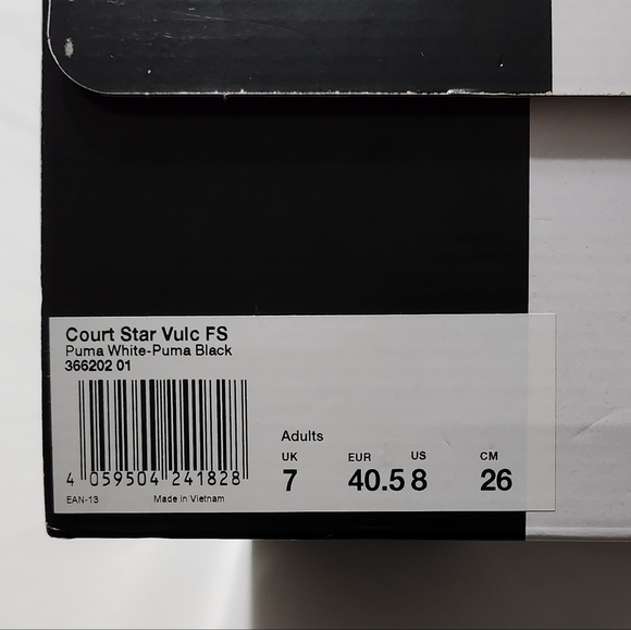 BTS X PUMA COURTSTAR SHOES - Picture 3 of 11